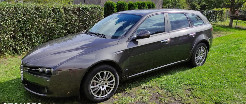 Alfa Romeo 159 cena 18500 przebieg: 119000, rok produkcji 2010 z Zbąszynek małe 379